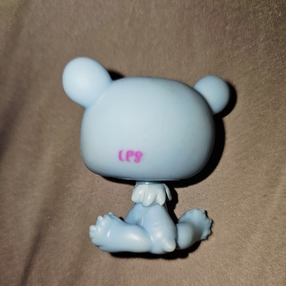 Littlest Pet Shop Bear #3581 Generation 4 - Picture 3 of 3